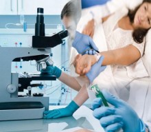 Găng tay nitrile sử dụng trong y tế và điện tử